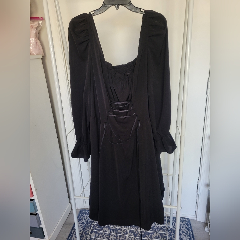 Elegant Black Maxi Dress